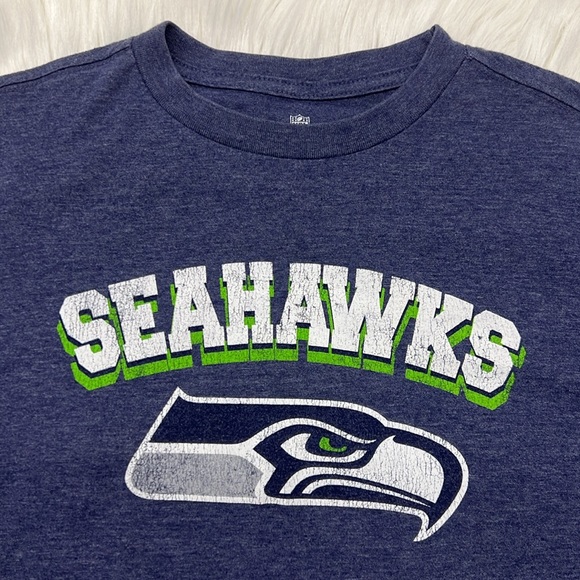 [Stains] 💝 10/$10 💝Seattle SEAHAWKS NFL Long Sleeve Shirt Juniors Size L 10/12 - Picture 2 of 7
